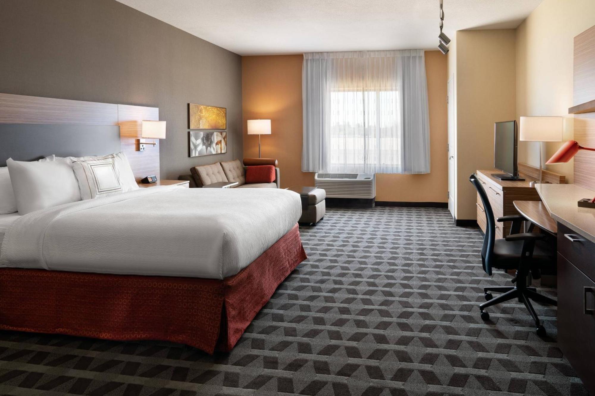 Towneplace Suites Fresno Clovis Exterior photo